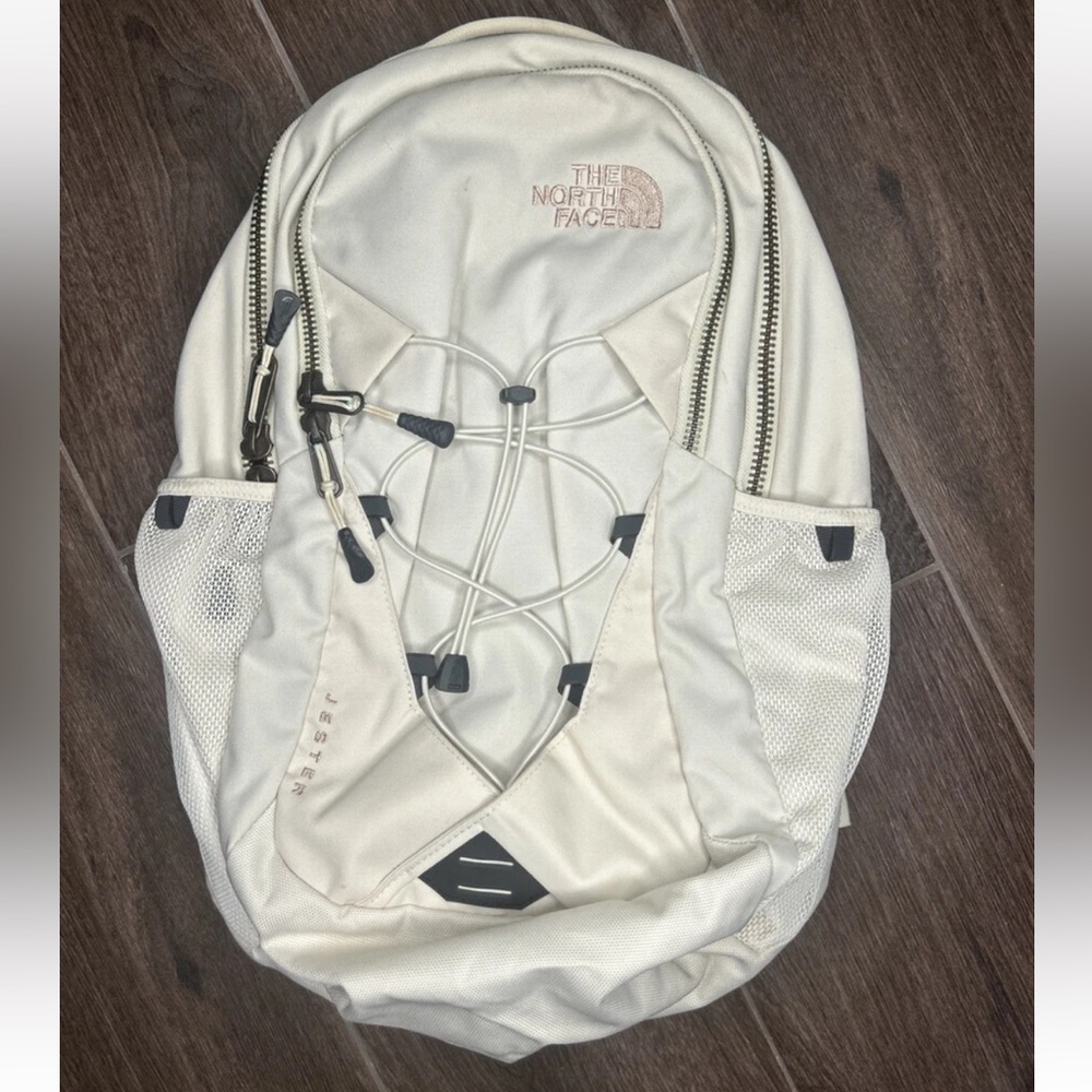 The North Face Women's Jester Luxe Backpack